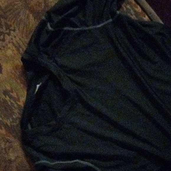 Women's black lightweight long sleeve shirt size medium - Picture 1 of 4